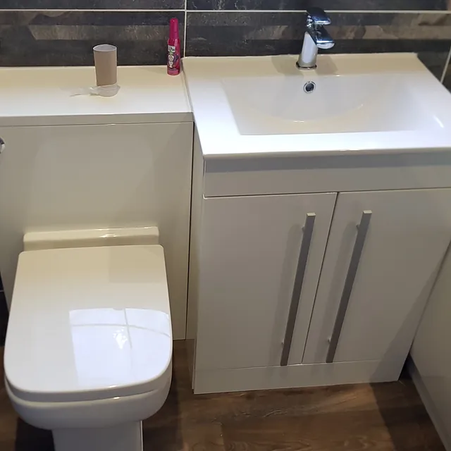 Fitted Bathroom Furniture Fife